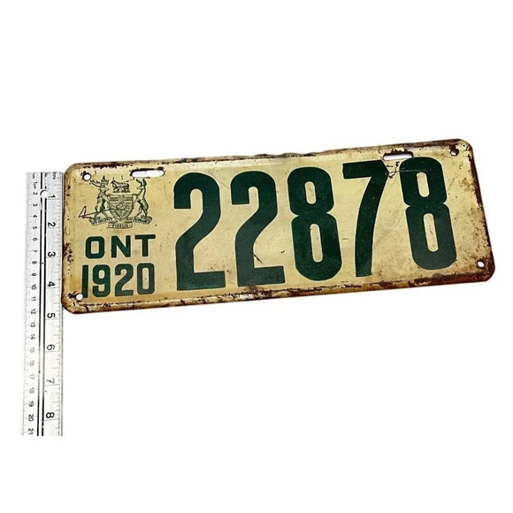 Ontario Licence Plate 1920 22878 Vintage Crest Canada Low Number - Picture 4 of 5